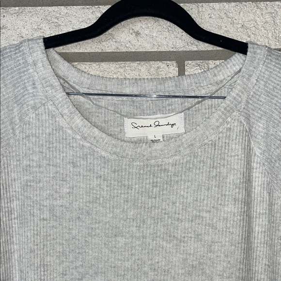 Gray Asymmetrical Buttoned Sweatshirt - Picture 2 of 8